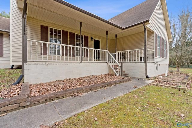 1019 A Ready Section Road, Hazel Green, AL 35750
