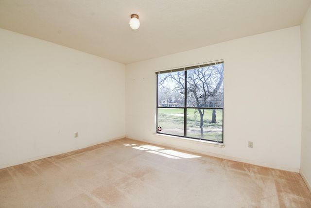 1627 S Hearthside Drive, Richmond, TX 77406
