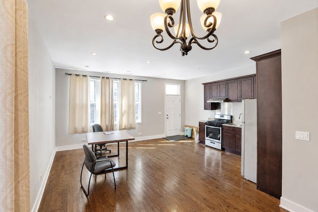 510 W 32nd Street, Chicago, IL 60616