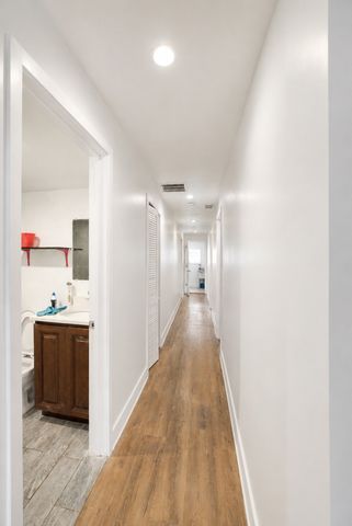 510 W 32nd Street, Chicago, IL 60616