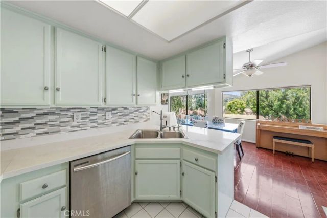 509 El Azul, Oak Park, CA 91377