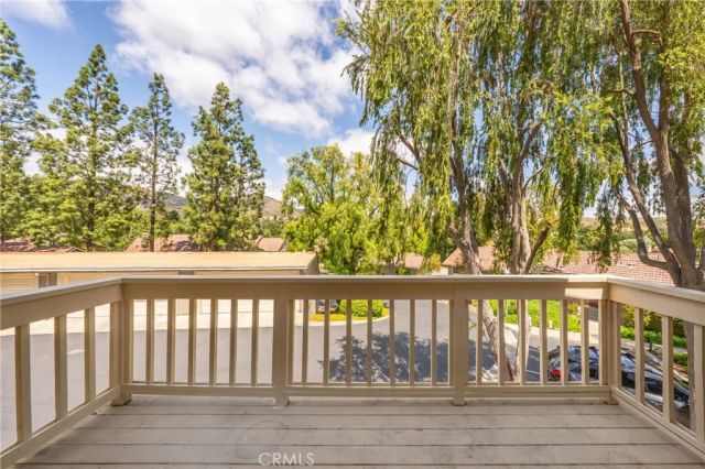 509 El Azul, Oak Park, CA 91377