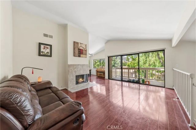 509 El Azul, Oak Park, CA 91377