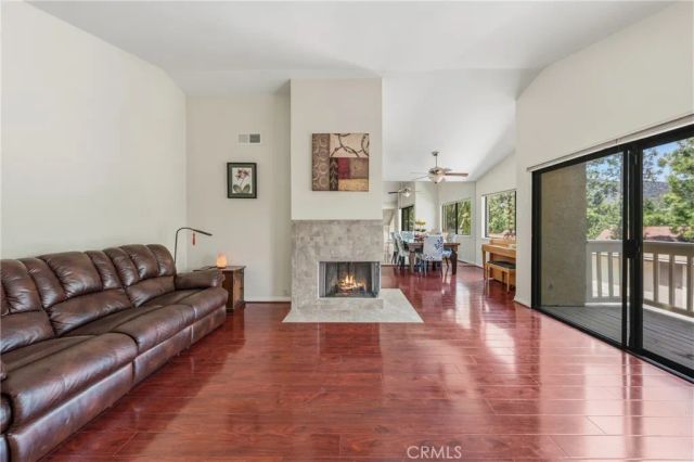 509 El Azul, Oak Park, CA 91377