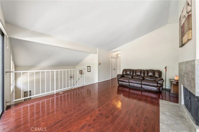 509 El Azul, Oak Park, CA 91377