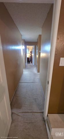 5388 N Bond Street, Fresno, CA 93710