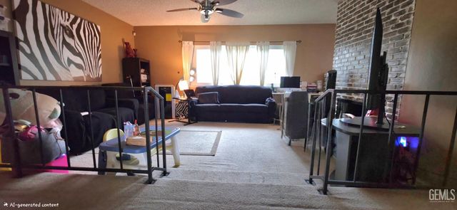 5388 N Bond Street, Fresno, CA 93710