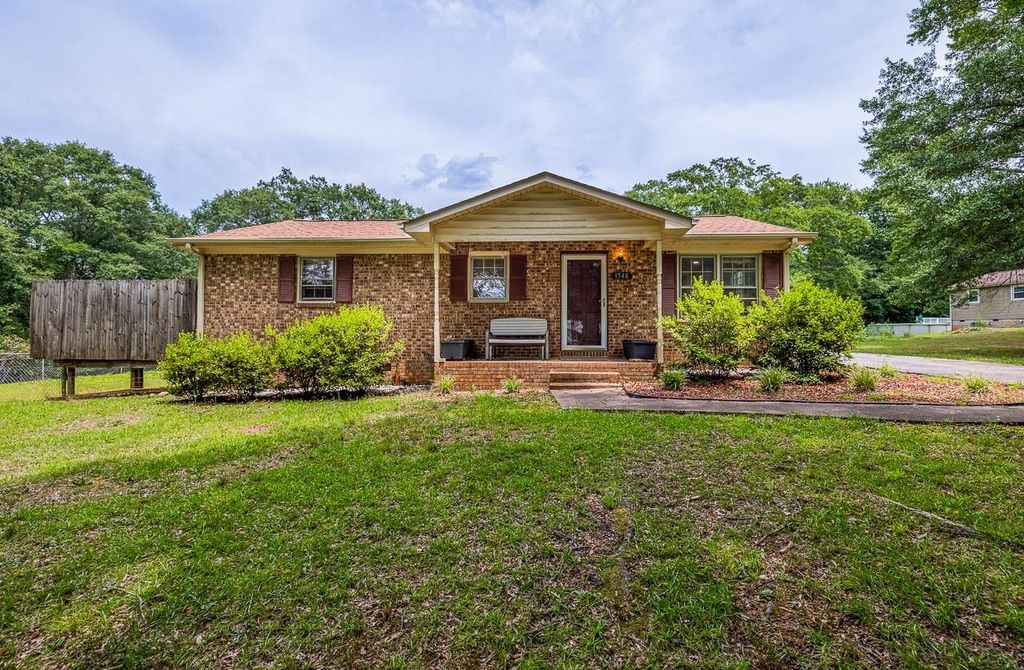 1548 Bud Arthur Bridge Road, Spartanburg, SC 29307