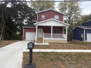 716 Leonard Avenue, Muskegon, MI 49442