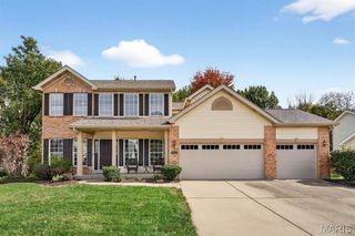 2832 Fairway Drive, Belleville, IL 62220