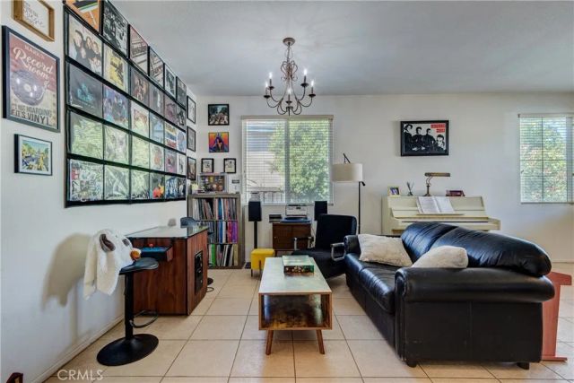 27727 Hollyoak, Menifee, CA 92585