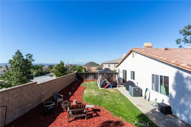 27727 Hollyoak, Menifee, CA 92585