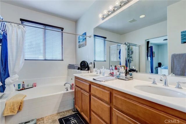 27727 Hollyoak, Menifee, CA 92585