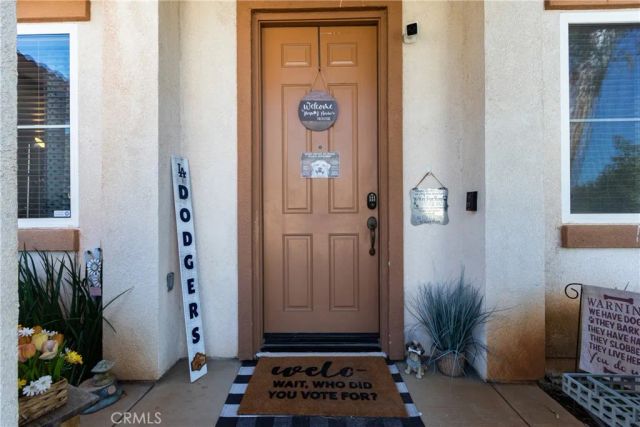 27727 Hollyoak, Menifee, CA 92585