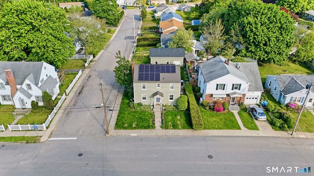 62 Sholes Avenue, Norwich, CT 06360