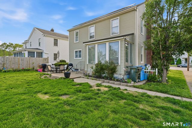 62 Sholes Avenue, Norwich, CT 06360