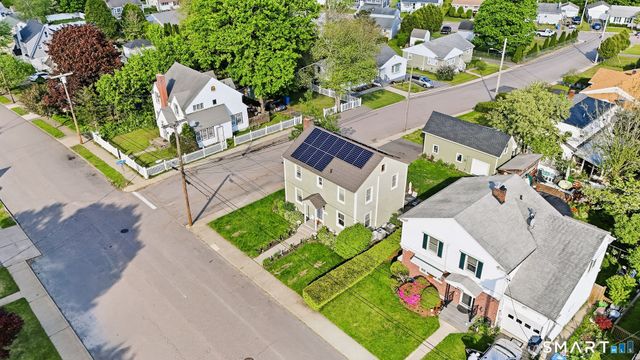 62 Sholes Avenue, Norwich, CT 06360