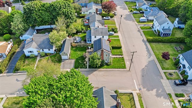 62 Sholes Avenue, Norwich, CT 06360