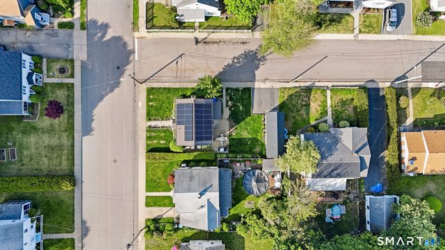 62 Sholes Avenue, Norwich, CT 06360