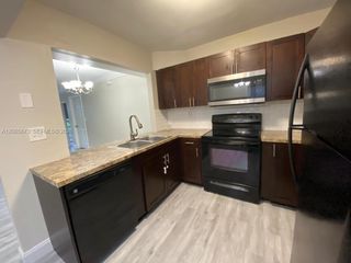 446 NE 210th Cir Terrace 101-6A, Miami, FL 33179