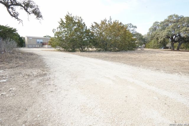 625 PR 1517, Bandera, TX 78003