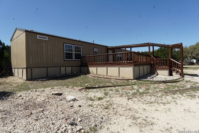 625 PR 1517, Bandera, TX 78003
