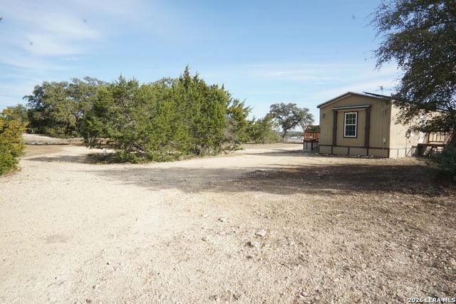 625 PR 1517, Bandera, TX 78003