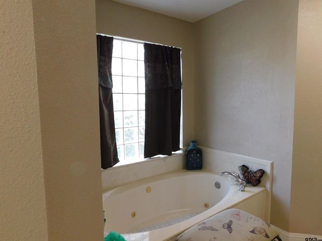 2226 FM 852, Gilmer, TX 75644