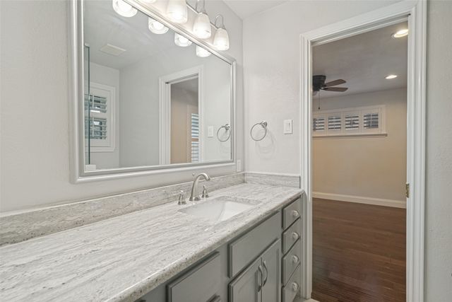 10950 Scotsmeadow Drive, Dallas, TX 75218