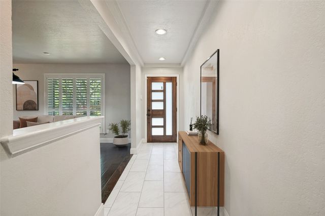 10950 Scotsmeadow Drive, Dallas, TX 75218