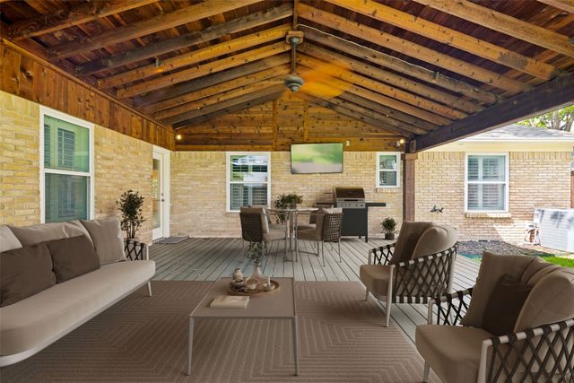10950 Scotsmeadow Drive, Dallas, TX 75218
