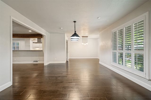 10950 Scotsmeadow Drive, Dallas, TX 75218