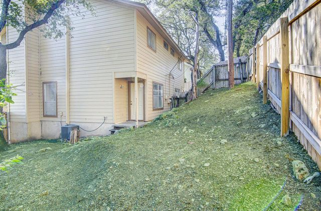 8104 Dunn ST B, Austin, TX 78745