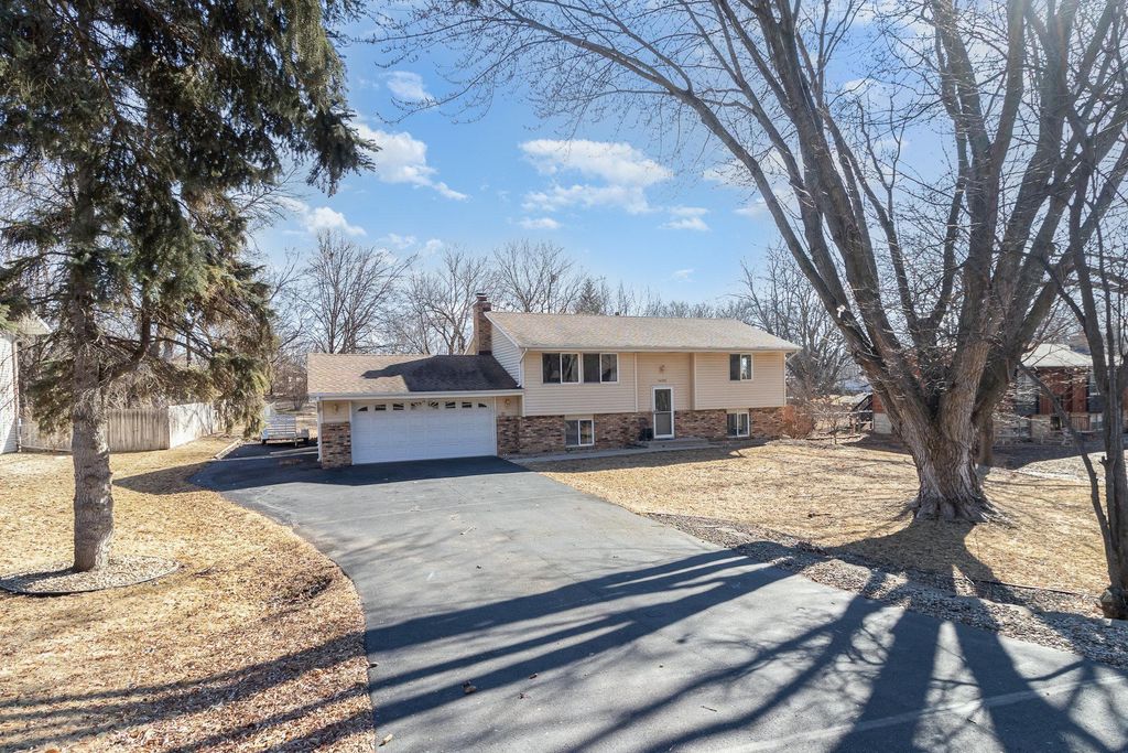 14105 Rutgers Street NE, Prior Lake, MN 55372