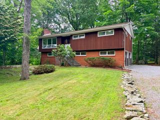 94 Whangtown Road, Carmel, NY 10512