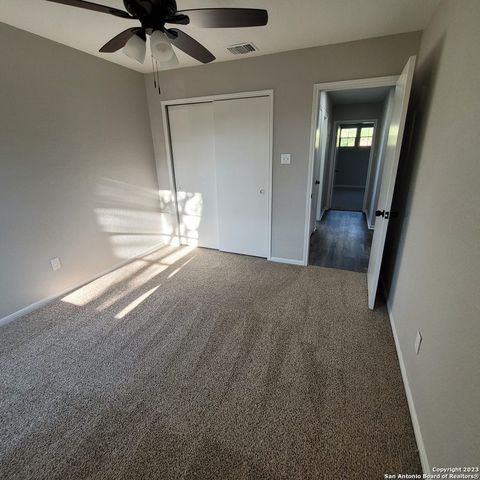 14623 HIGHLAND RDG, San Antonio, TX 78233
