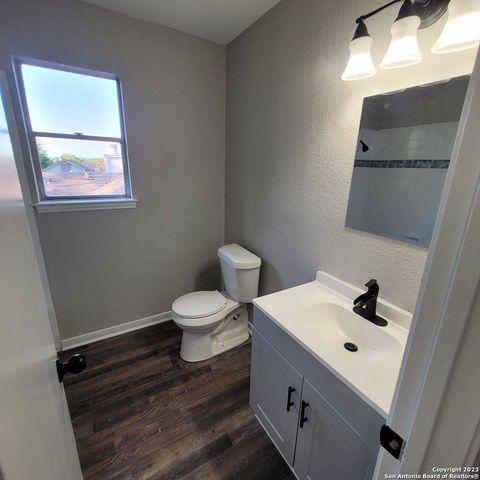 14623 HIGHLAND RDG, San Antonio, TX 78233