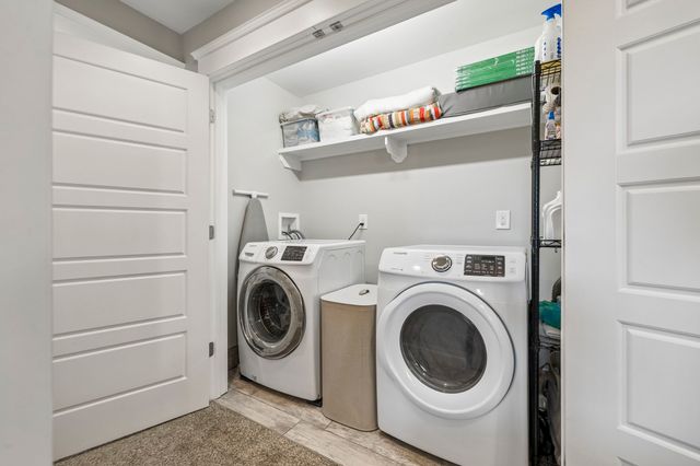 1306A Pennock Ave, Nashville, TN 37207