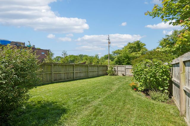 1306A Pennock Ave, Nashville, TN 37207