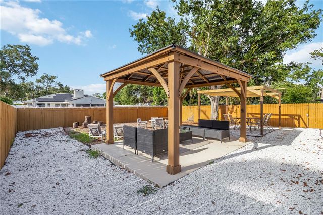 1883 MOVA STREET, Sarasota, FL 34231
