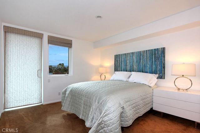 326 Loma Terrace, Laguna Beach, CA 92651