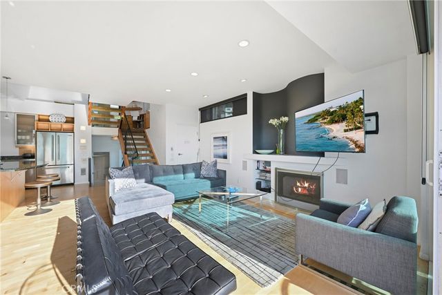 326 Loma Terrace, Laguna Beach, CA 92651