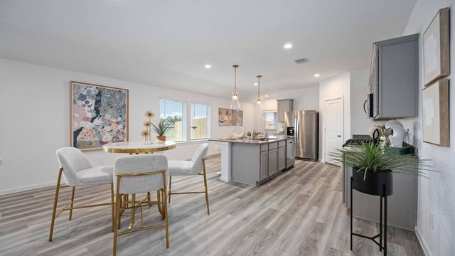 3921 Bronco Station Lane, League City, TX 77573