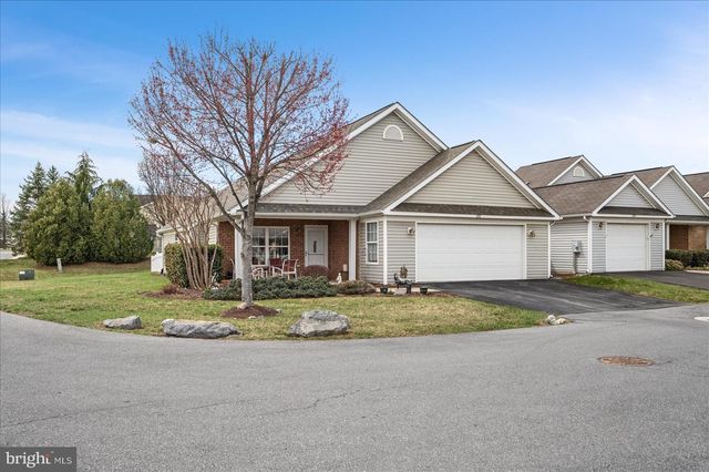 222 CRESTWOOD LN, Winchester, VA 22602