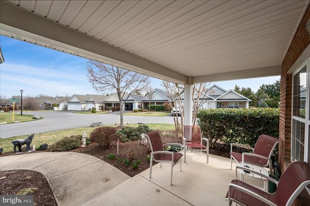 222 CRESTWOOD LN, Winchester, VA 22602