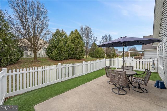 222 CRESTWOOD LN, Winchester, VA 22602