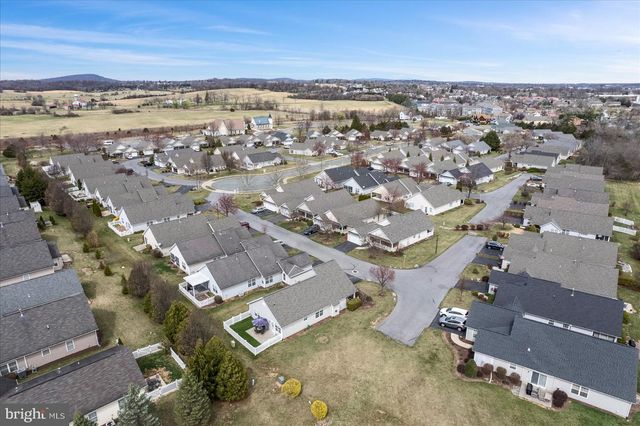 222 CRESTWOOD LN, Winchester, VA 22602