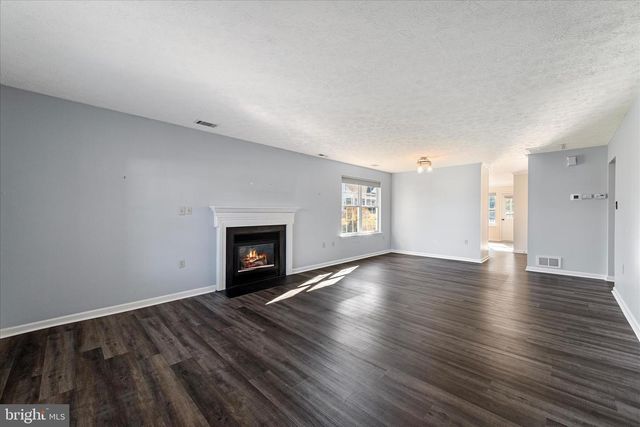 222 CRESTWOOD LN, Winchester, VA 22602