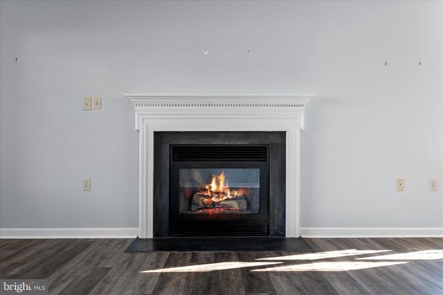 222 CRESTWOOD LN, Winchester, VA 22602