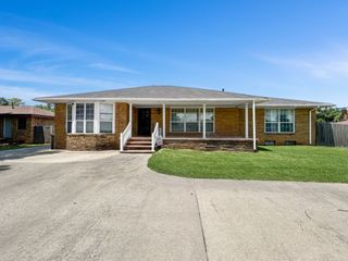 521 E Broadway Street, Lexington, OK 73051